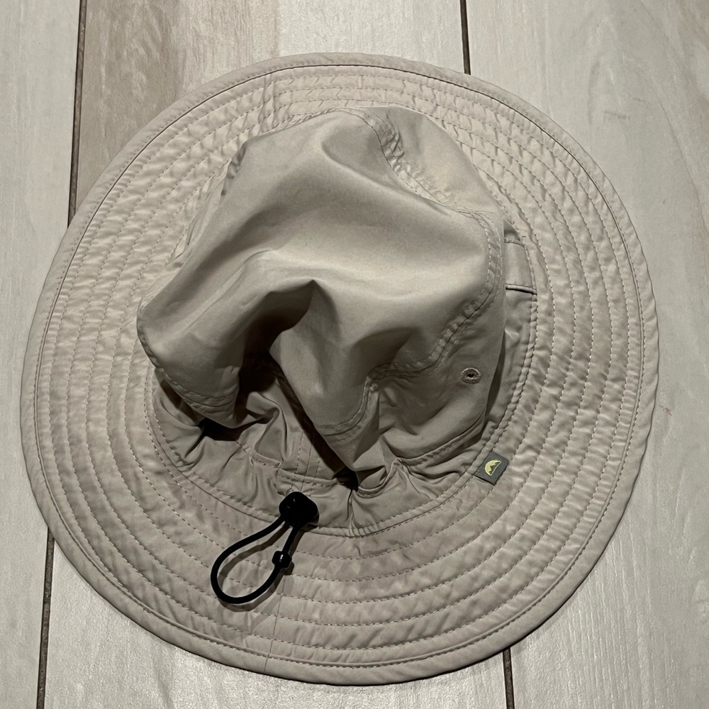 Solar Escape UV Explorer Bucket Sun Hat One Size Tan Adjustable Fishing Hiking